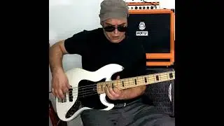 Fast & Groovious #shorts #basslick #bassguitar #bassgroove