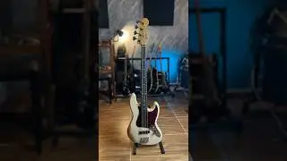 Setup completo em um #Fender #JazzBass #madeinmexico