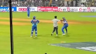 Rohit Shama surprised when his fan run to meet him and hugged him during RR vs MI Match