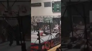 Jimmy Karryt Shooting Star off the Top of the Cage!