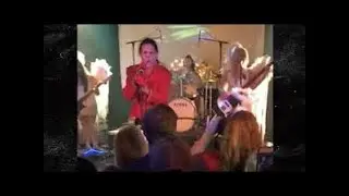 Corey Feldman Knocks His Tooth Out with Microphone.