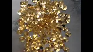 Thumb tacks | Punaises. 300 pieces | unites [Made with Vine]
