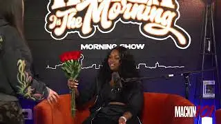 @GlitterGirlGloss  Interview Mackin101