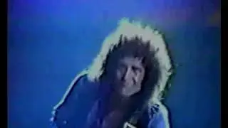Queen -  Live In Caracas - 1981   Part 1