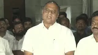 YSRCP MP Vemireddy Prabhakar Reddy releases first list of Party MP Candidates