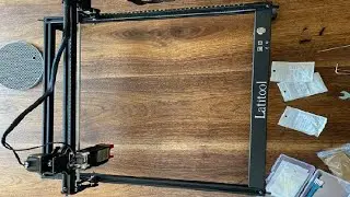Лазерный гравер Latitool F50, лазерный гравировальный станок мощностью 50 Вт для обработки различных материалов. Обзор.