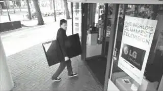 Worlds Smartest Thief Caught On Cam [ Original Video ] !