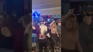 BRILLIANT NIGHT OUT - Singing Dancing and Drinking - Friday Night is Fun Night #dance #dancefloor