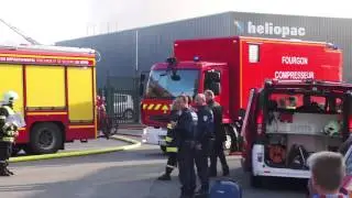 Important incendie dans un entrepôt à Tourcoing