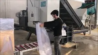 WOOD SHAVINGS FOR ANIMAL BEDDING, PREMIUM QUALITY