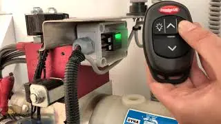 FreedomLift Programming the iQ Cube Remote
