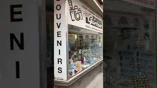 Souvenirs Shop in Marktplatz #heidelberg #germany #townhall #walkthrough #souvenir #shopping #shop