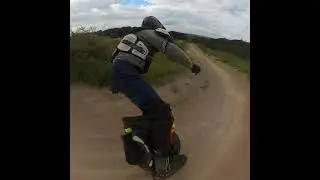 achter yoeri aan