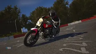 Ride 3 PS4 Pro, No Cages: MOTO GUZZI V7 II Special Mr Martini '16 🐯
