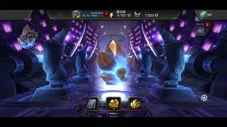 Opening 25 Arena Crystals! Hoping for A 4 Star Punisher! | MCOC Gameplay