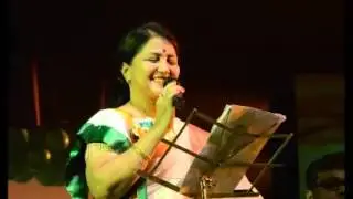 Trupti Das and Lora Mohanty singing 