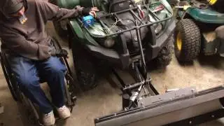 Plow electric angle - DC actuator on ATV plow