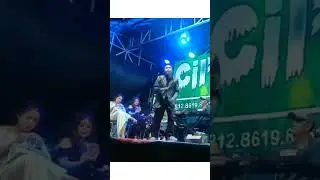 Air mata perpisahan tommy j pisa, Live Fredi pradana #SangMahaRindu #dangdut