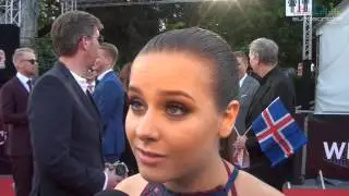 Interview Mar&iacute;a &Oacute;lafs on the red carpet in Vienna - Iceland Eurovision 2015