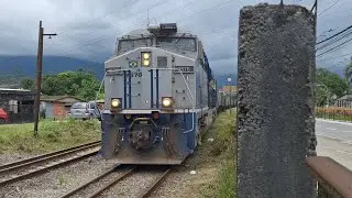 Es44aci 2576 (r) + ac44i (r) 9874, no desvio de ZZV, Cubat&atilde;o sp.