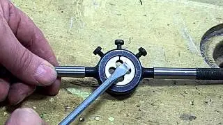 4 Split die and die holder