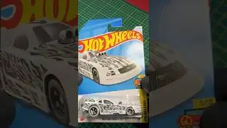 🔥 HotWheels Mustang Funny Car 🐎 Black & White Livery &ndash; Diecast Showcase