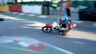 LORENZO COMPETICION .APRENDE A DERRAPAR CON NOSOTROS