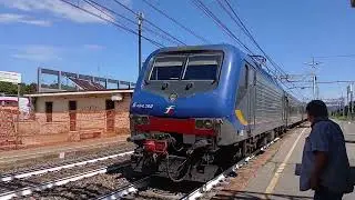 E202 sosește in Stația Collegno cu Trenul SFM3 Torino Porta Nuova-Bardonecchia 27.07.2025