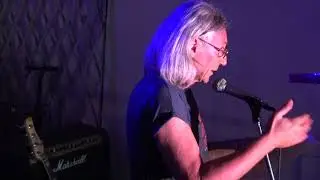 Concertino dal balconcino per la pace