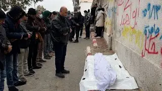 وداع وتشييع ثلاثة شهداء من عائلة حمودة ارتقوا بانهيار مبنى متضرر على خيمتهم في مدينة غزة