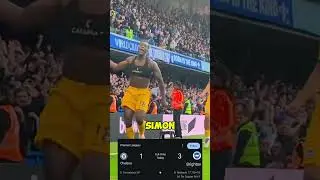 DANNY WELBECK'S CHEEKY HEAD PAT: A YELLOW CARD WITH A SMILE!
