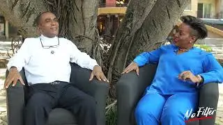 C’est l’heure: Conversation sur la vie spirituelle et mystique avec un prêtre (Père Brutus & H J)