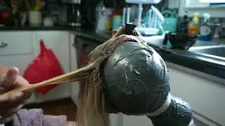 DIY: How I Customized My Pale Beige Blonde Wig