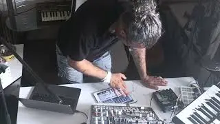 KORG emx1/esx1/egoist (ios) Jam 128bpm