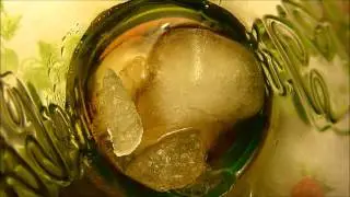 Lipton Ice Tea - Melting ice (Sort of) timelapse (Definitely HD)