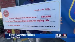 Houston Fire Department gets life saving equipment from Firehouse Subs