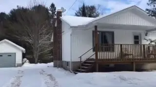 354 Chemaushgon road Bancroft home for sale