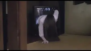 GREYHOUNDZ  - HOLE OST THE RING
