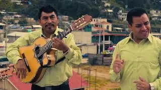 Trio la luz del mundo, No hay Paz en el mundo