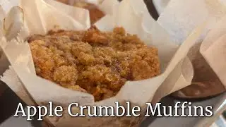 Apple Crumble Muffins