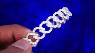 30 Grams 10k White Gold 180 Diamonds 5 Carats Diamond bangle bracelet