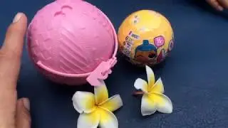 2 L.O.L. Surpriseballen serie 3.2 openmaken aan het zwembad in Thailand ☀️