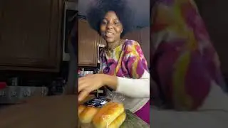 Abumhenre Uwa’s TV is live!my baby wants hot dog 🌭 #cooking