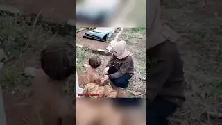 DITEMUKAN BANGKIT DARI KUBURNYA❗️BOCAH INI LUSAH DAN KEBINGUNGAN #trending #shorts #pocong #misteri