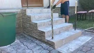 kamenný koberec schody Slaný