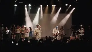 Thumpasaurus - Struttin' (Live in LA)