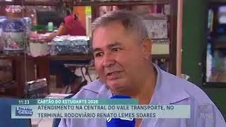 Atendimento na central do vale transporte, no terminal rodoviário Renato Lemes Soares