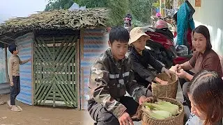 Вот как Минь и Лам зарабатывают деньги и ухаживают за своей небольшой бамбуковой фермой.