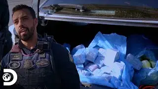 Confiscam conte&uacute;do il&iacute;cito | Opera&ccedil;&atilde;o Fronteira Brasil | Discovery Brasil