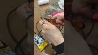 Как извлечь провода из изоляции #ecofriendly #diy